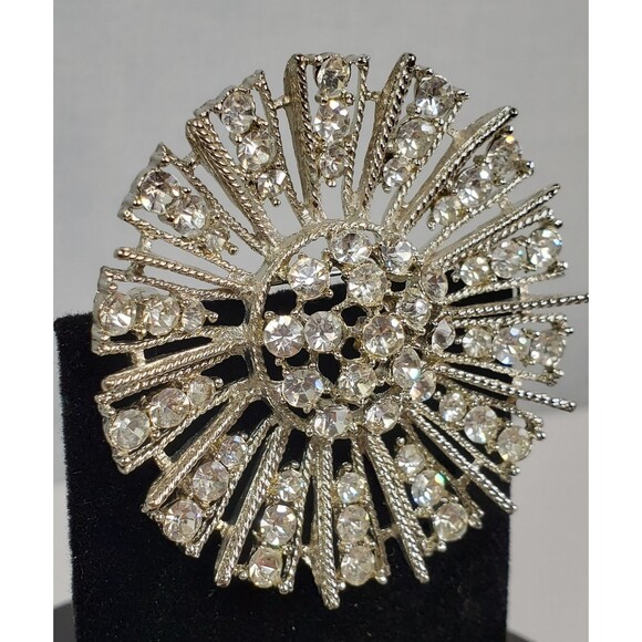 Vintage Large Sunburst Crystal Rhinestone 2.5" Silver Tone Brooch - Picture 3 of 16
